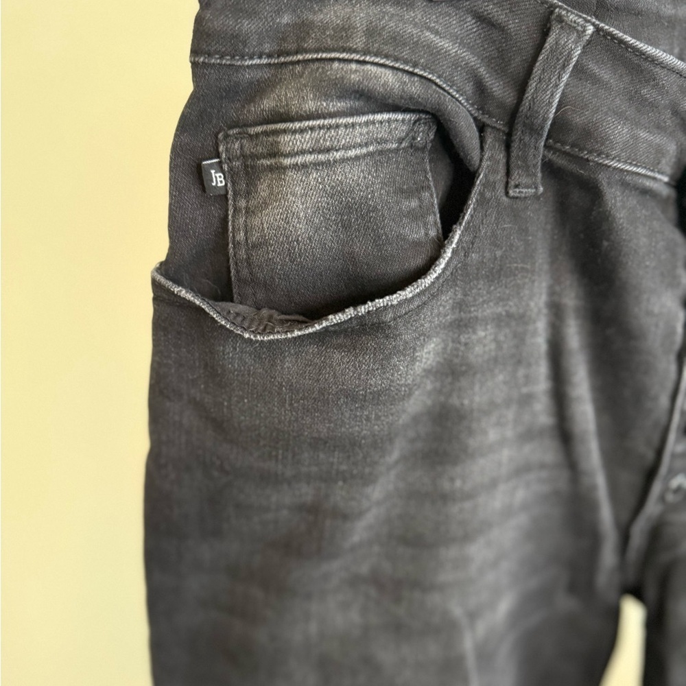 Judy Blue women Black cropped jeans- 18W - Picture 6 of 8